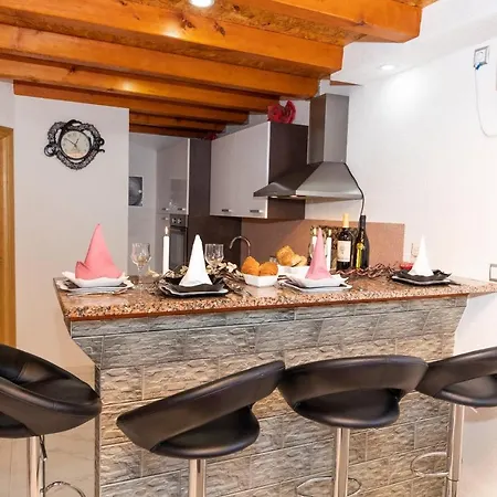 Juli Casa de hóspedes Novi Vinodolski
